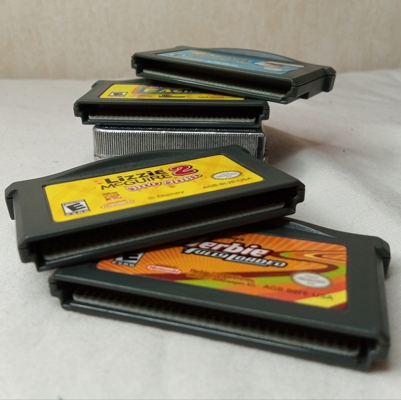 Game Boy Advance video game bundle - Picture 3 of 3
